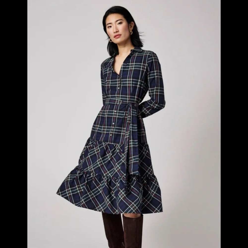 UNTUCKit Plaid Tiered Midi Dress Long Sleeve Belted Button Front Navy Multi Sz 4
